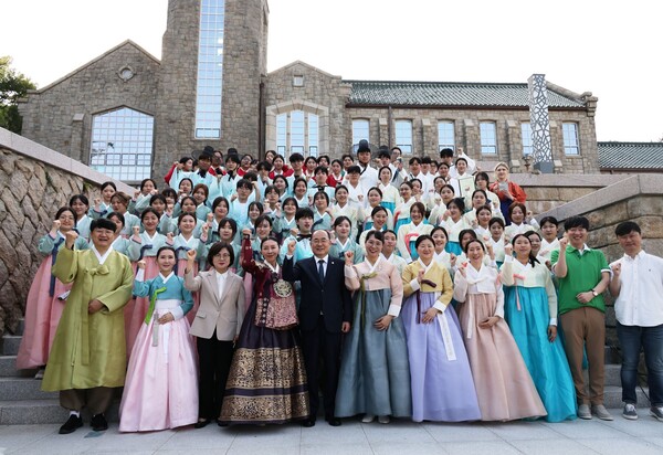 부산대 효원무료 슬롯 사이트제. 사진=부산대 제공