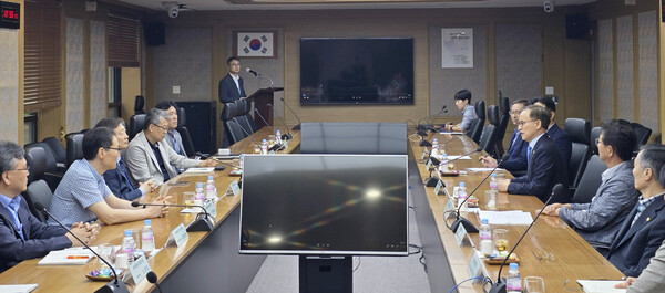 논의 현장. 사진=경상국립대 제공